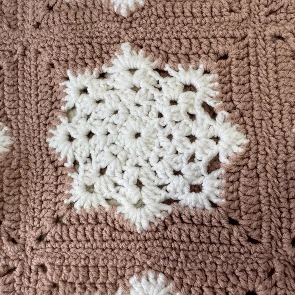 Handmade Afghan Crochet Blanket Granny Square Mauve White Cottage Boho Cozy Home